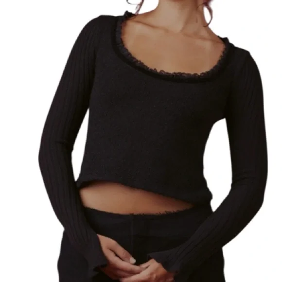 UNIF Vost Top - Picture 1 of 16